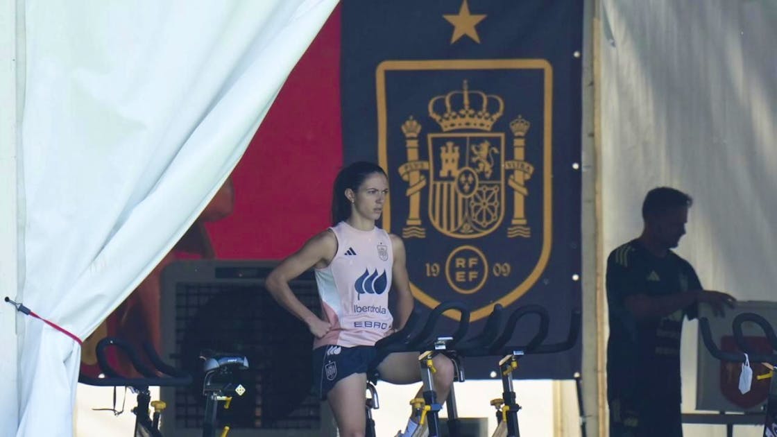 Aitana Bonmatí : Retour progressif à l'entraînement après une méningite, l'inquiétude plane sur l'Euro !