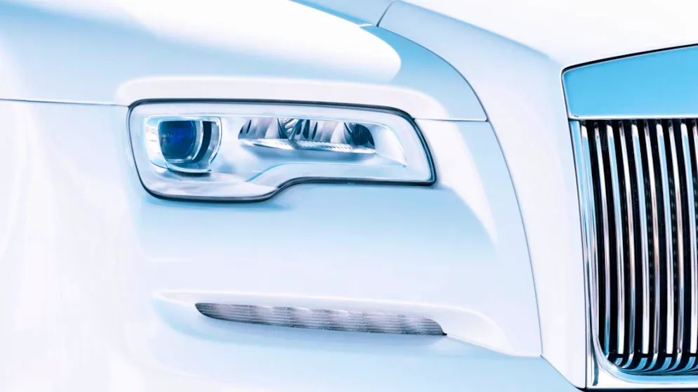 Les marques de luxe ne font plus recettes, hormis le français Alpine qui a plus que doublé ses ventes. Les immatriculations de Maserati ont ainsi chuté de 49,7%, celles de Jaguar de 29,7% et Porsche de 18,5%.