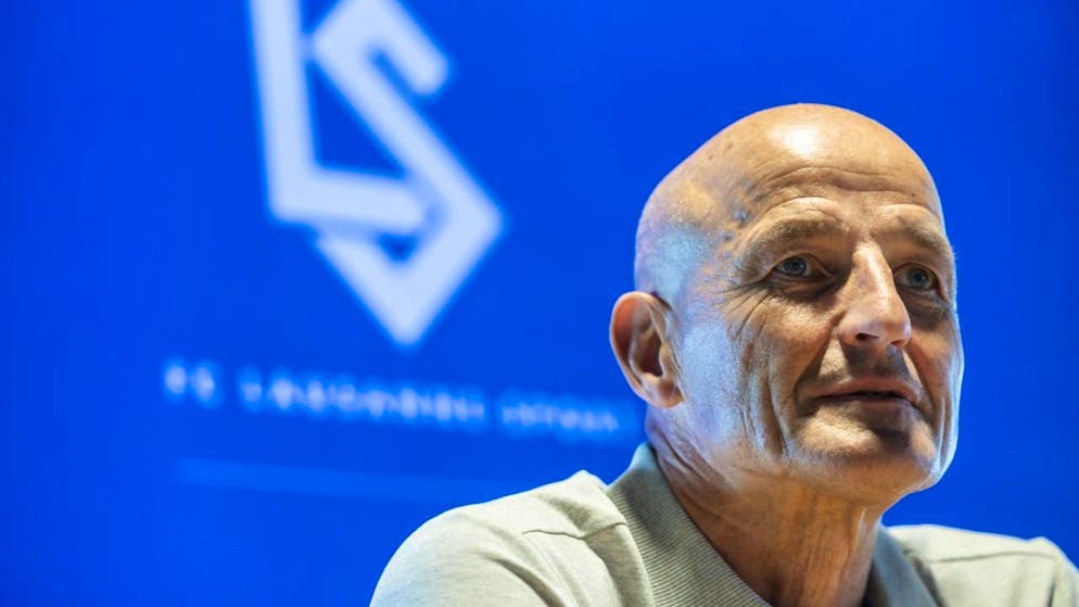Darf sich auf Verstärkung für seine Offensivabteilung freuen: Lausannes neuer Coach Peter Zeidler