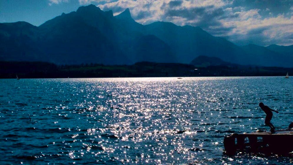 A diver died near Gunten on Lake Thun on Wednesday.