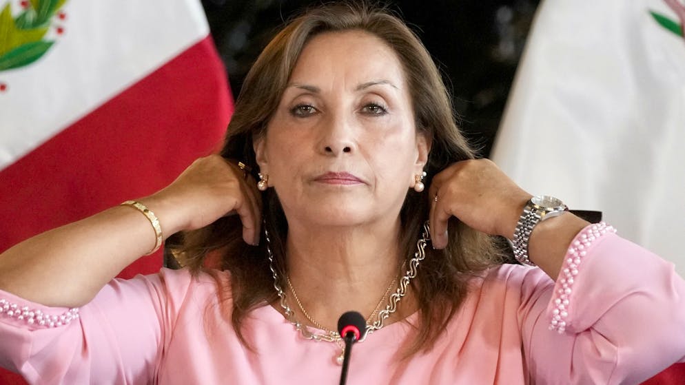 Scandale. Elle double son salaire malgré un niveau record d’impopularité