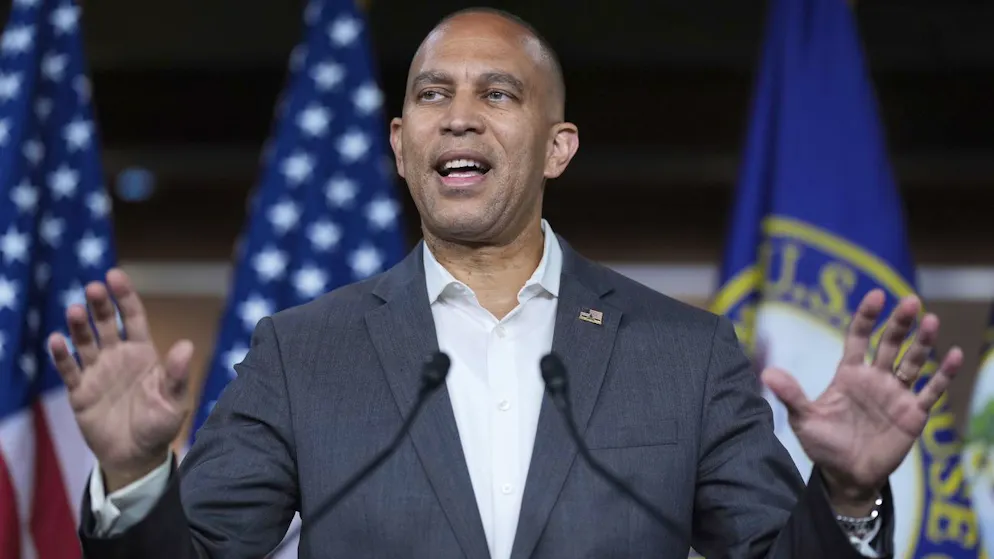 USA. Jeffries sfida Trump: un discorso di 8 ore e 45 minuti contro la «Big Beautiful Bill»
