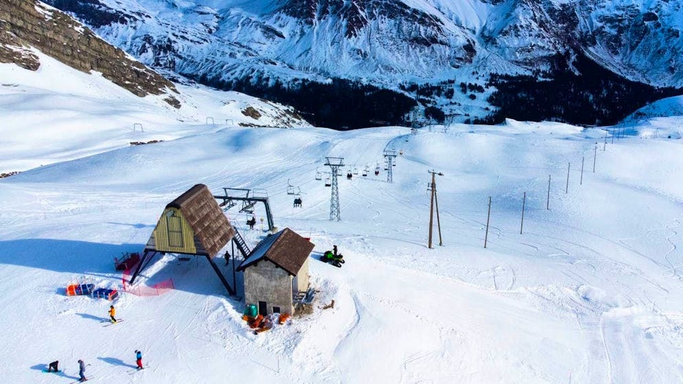 The chairlift in the Confin ski area in San Bernardino is also running again after a ten-year standstill.