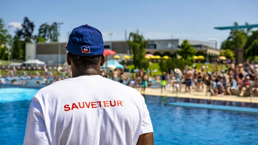 «Mesures qui s’imposent». Accès limité à la piscine de Porrentruy, résidents suisses d'abord