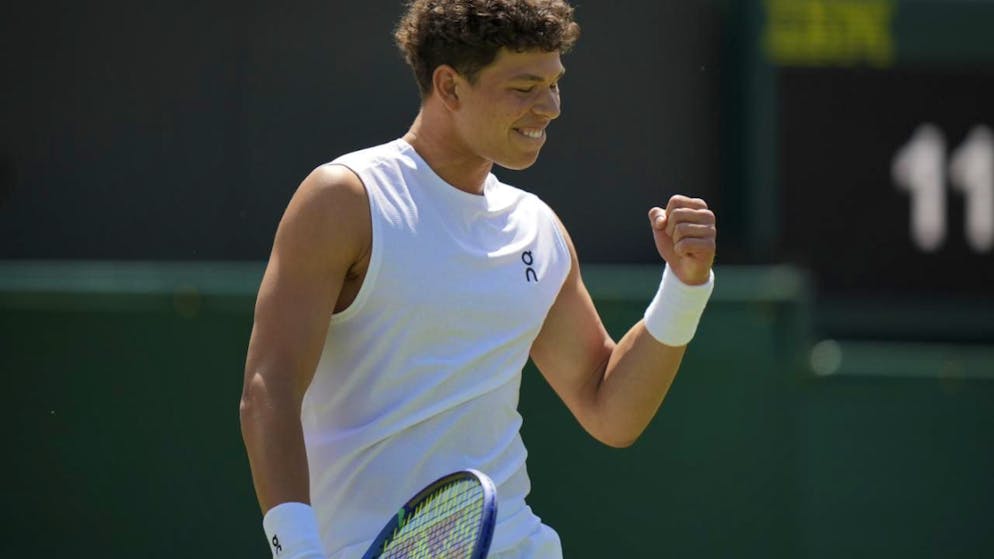 Ben Shelton braucht am Freitag nicht lange, um seinen Sieg in der 2. Runde von Wimbledon klarzustellen