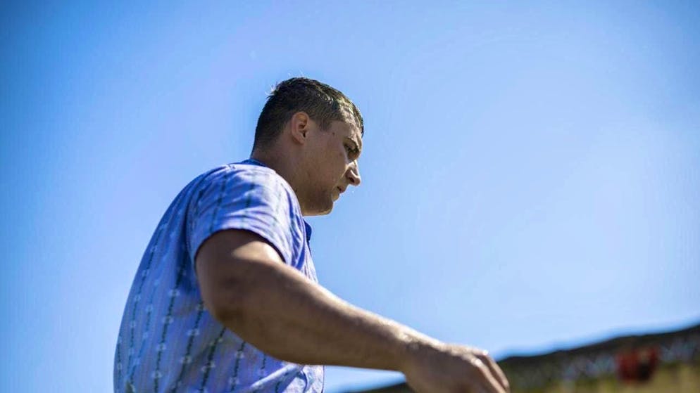 Werner Schlegel takes on wrestling king Joel Wicki in the opening round of the Central Switzerland Festival on Sunday