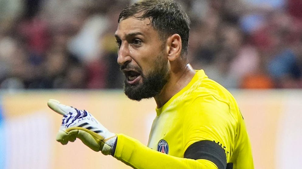 A spat ahead of the UEFA Super Cup. Donnarumma announces his departure from PSG: 