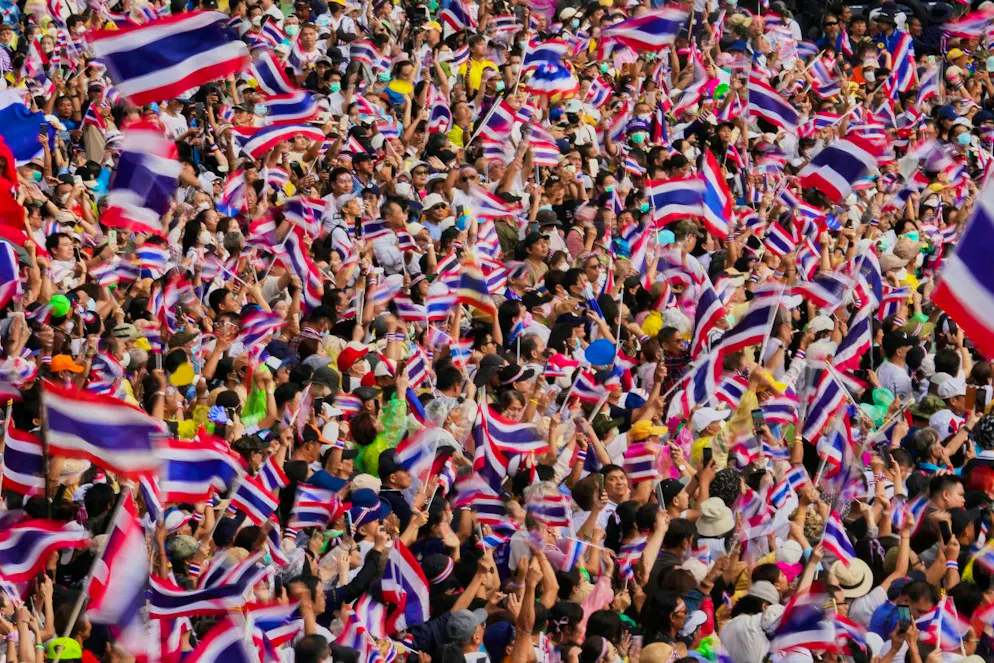 Crise gouvernementale en Thaïlande : la Première ministre suspendue - Gallery. Des milliers de personnes avaient réclamé la démission de la cheffe du gouvernement ce week-end. (Photo d'archives)