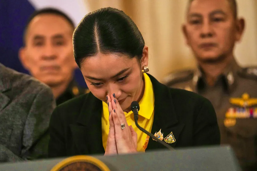 Crise gouvernementale en Thaïlande : la Première ministre suspendue - Gallery. Après des déclarations controversées dans un enregistrement téléphonique divulgué, la cheffe du gouvernement thaïlandais avait été mise sous pression. (photo d'archives)