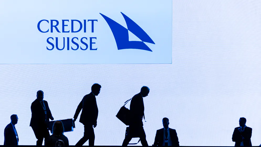 Plus de 5000 anciens actionnaires de Credit Suisse réclament une compensation plus élevée.