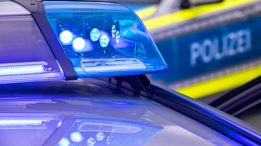 Police found a dead 21-year-old woman in an apartment in Hamburg, a seriously injured man died in hospital. (symbolic picture)