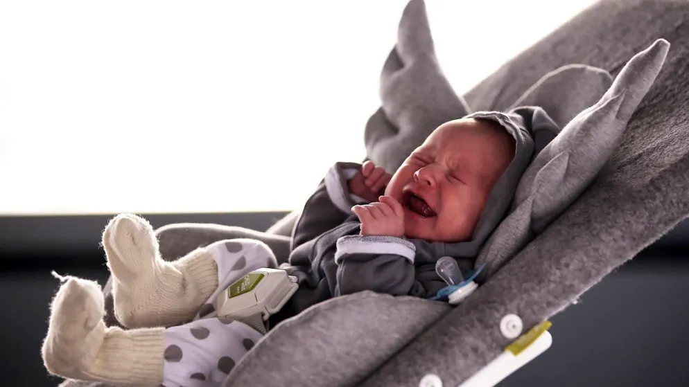 Viele Eltern fragen sich, warum ausgerechnet ihr Baby so viel schreit. Schwedische Forscher bieten Trost: Es kann schlichtweg an den Genen liegen. (Archivbild)