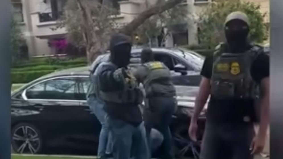 Grösser als FBI und CIA. Wie Trump die USA mit ICE an den Rand eines Polizeistaates bringt