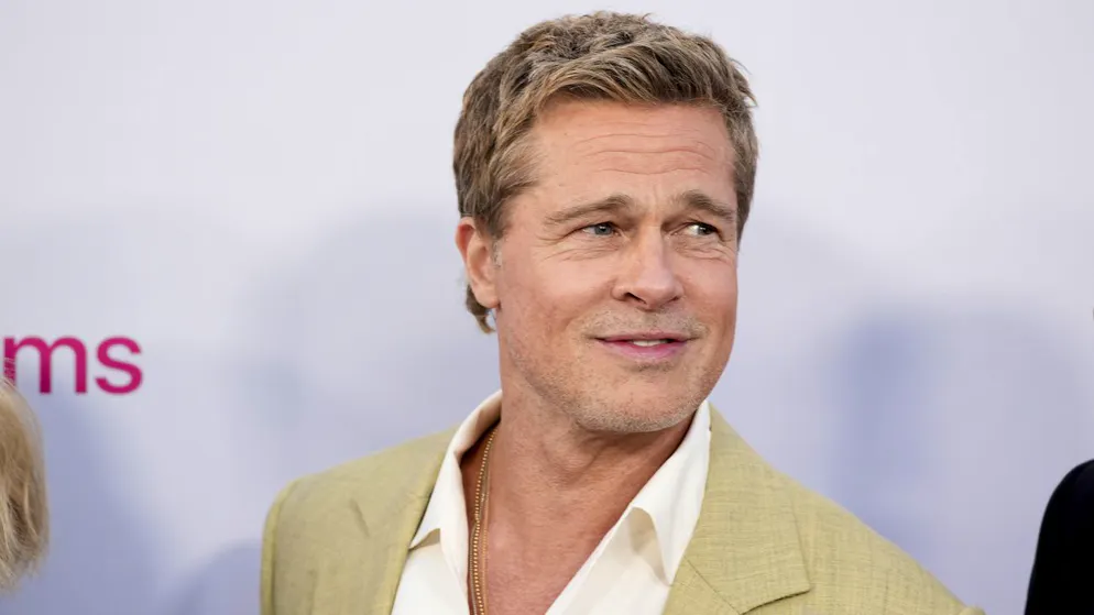 Brad Pitt ha chiesto l'accesso alle comunicazioni private di Angelina Jolie nel contesto della battaglia legale per il controllo del vigneto Château Miraval.