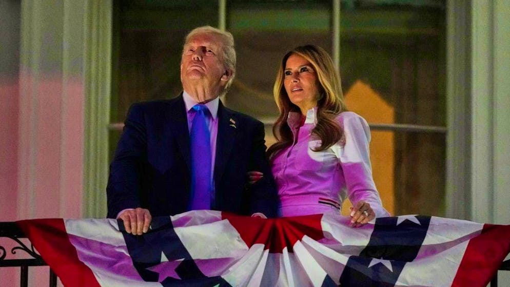 US President Donald Trump will visit the disaster area in Texas with First Lady Melania. (archive picture)