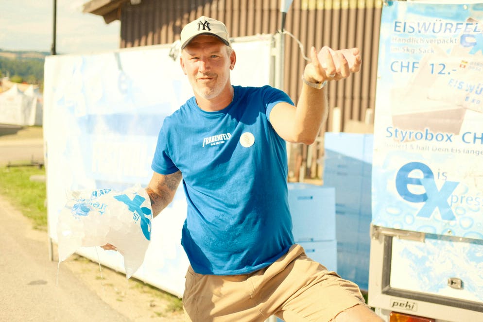 OAF 2025: Hot, hot, hotter am Finaltag. The Ice Man, super!