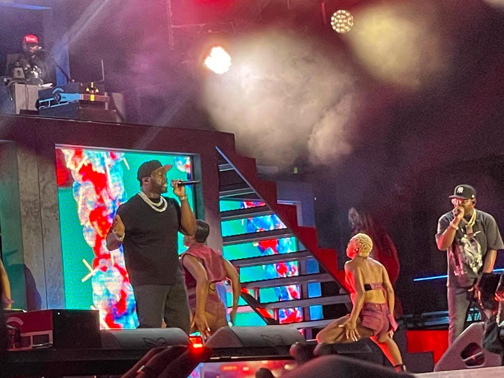 50 Cent am OAF 2025. 50 Cent bringt die Crowd zum Beben.