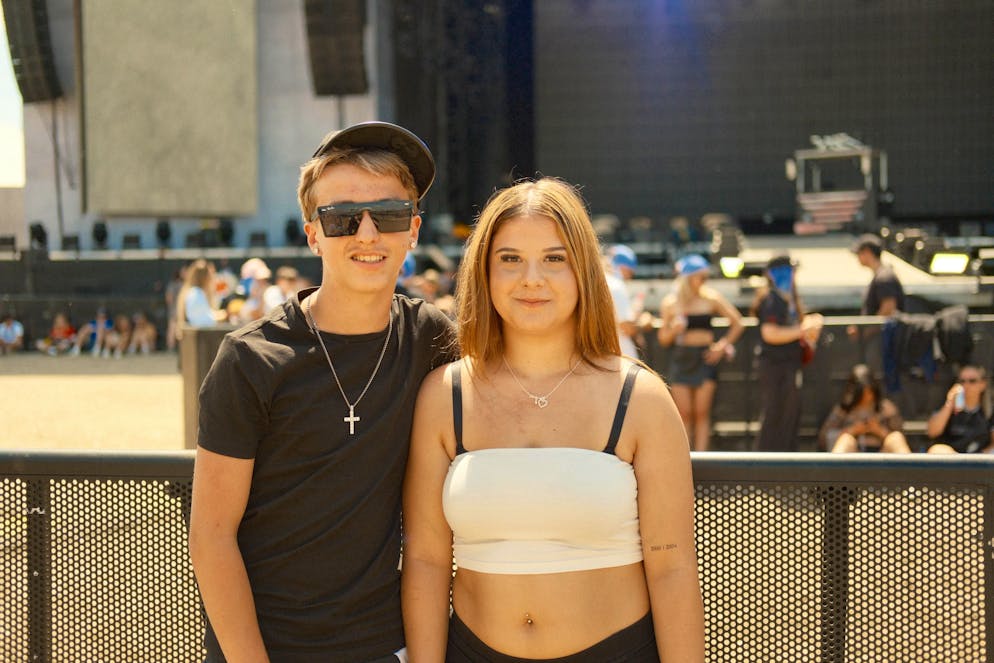 OAF 2025: Chillin' Samstag, Ruhe vor dem Sturm. Salü! Sie sind gerade erst aufs Gelände gekommen.