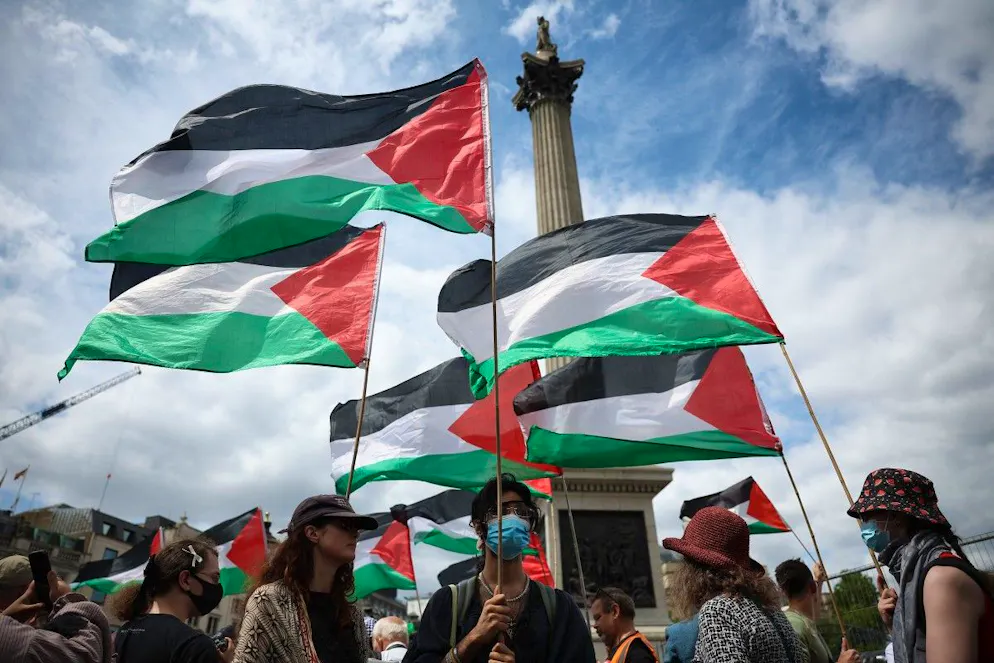 Des manifestants pro-palestiniens, à Londres, le 25 juin 2025 (archive).