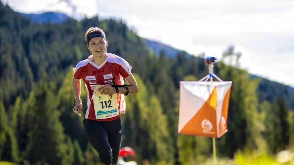 Simona Aebersold brings the Swiss women's relay team from 5th to 3rd place as the final runner at the World Championships in Finland (archive photo)