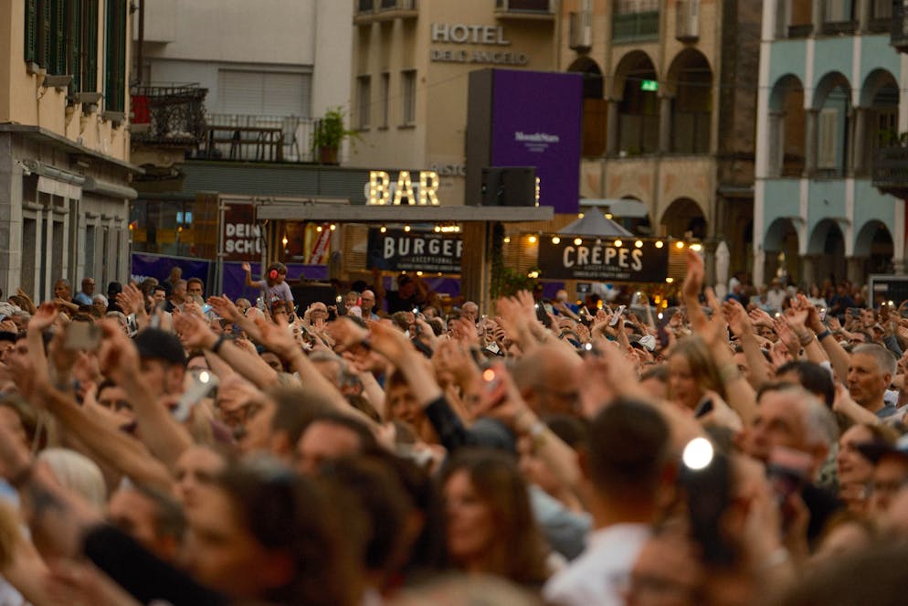 M&S Alvaro. Spanische Lockerheit im wunderschönen Tessin? Eine unschlagbare Kombi.