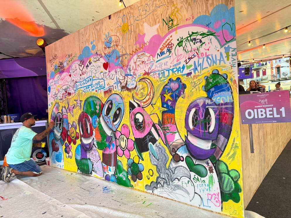 M&S Live-Painting. Der Zürcher Künstler Oibel1 leitet am Sonntag den Bambini-Workshop.