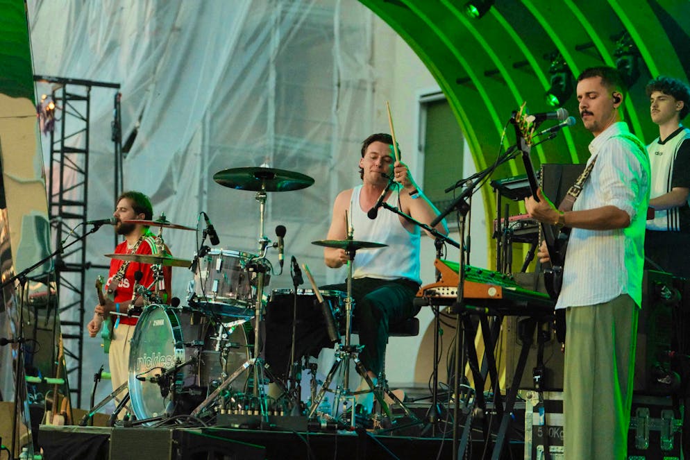 M&S title gallery. Giving a free concert on Monday evening: Nickless.