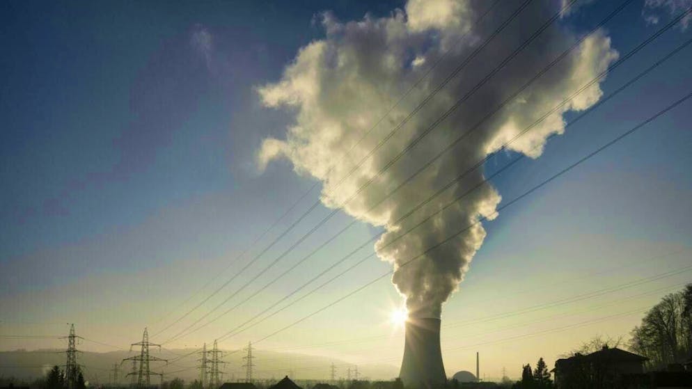 It will be some time before steam rises again from the cooling tower of the Gösgen nuclear power plant between Olten and Aarau. The operator must first provide proof of safety.