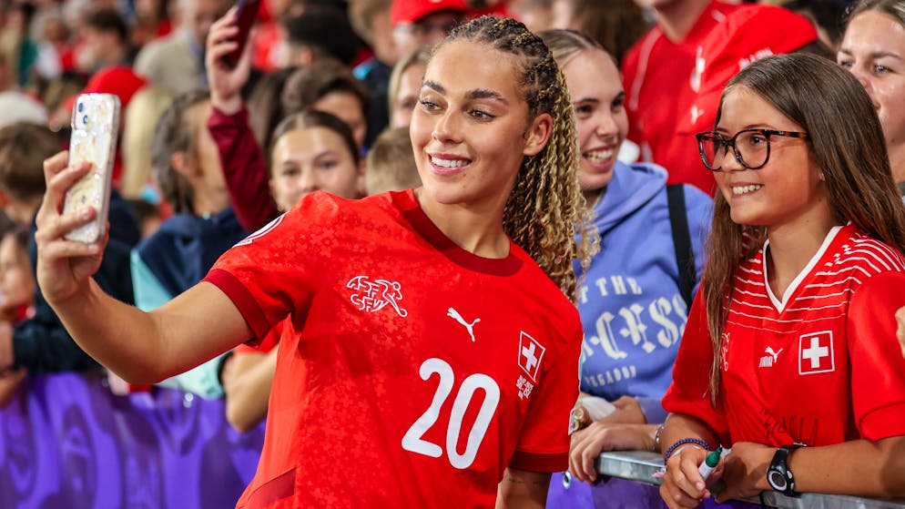 Et après l'Euro, quoi ?. «On aimerait plus de filles dans les clubs et pas juste des secrétaires !»