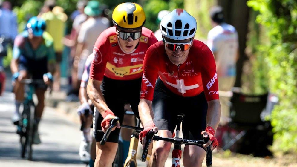 Mauro Schmid (rechts) musste den Sieg dem Norweger Jonas Abrahamsen überlassen.