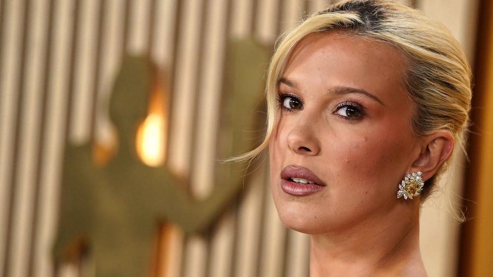 «Stranger-Things»-Stars. Millie Bobby Brown erhebt schwere Vorwürfe gegen Serien-Vater David Harbour