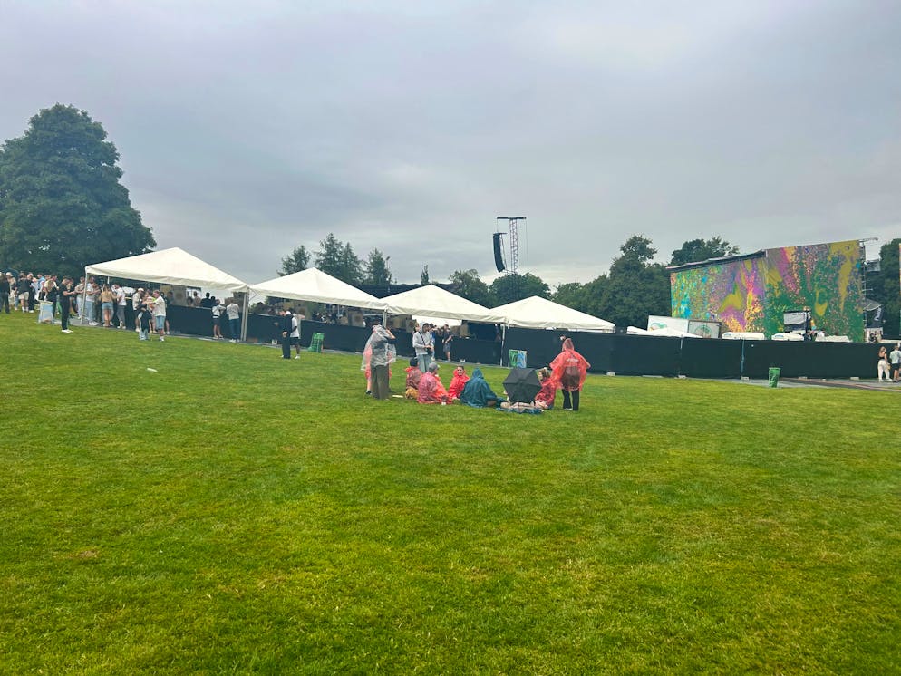 Regen Gurtenfestival. Am Gurtenfestival regnet es immer wieder..
