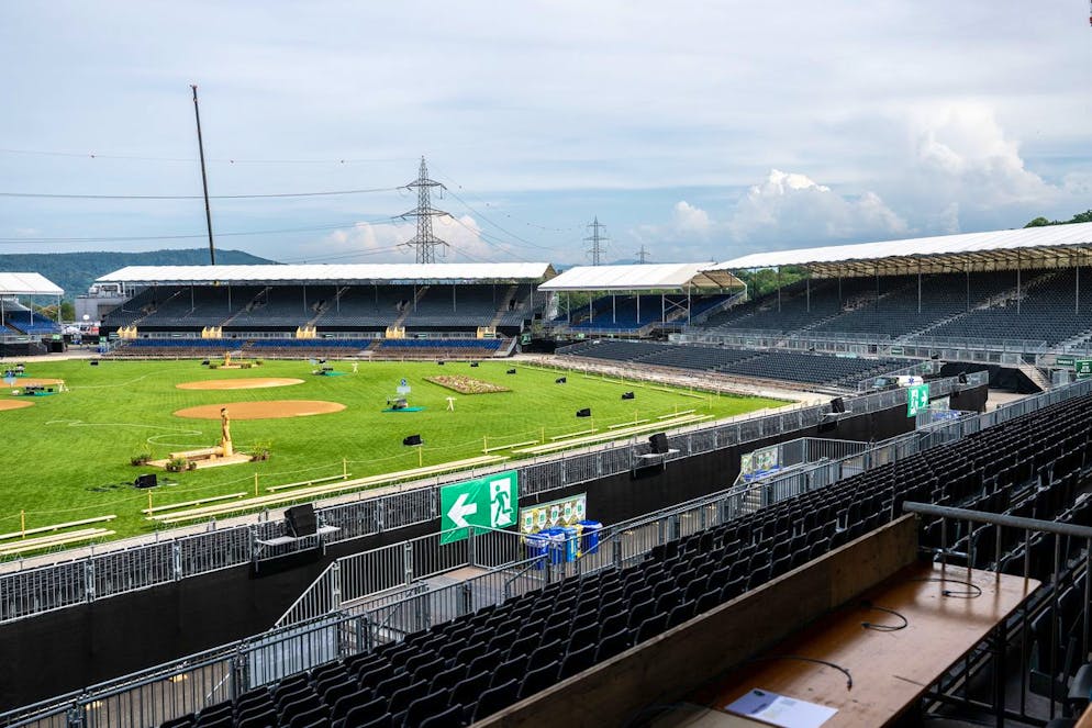 Sicht in die noch leere Arena am Eidgenoessischen Schwing und Aelplerfest ESAF, am Freitag, 26. August 2022, in Pratteln. (KEYSTONE/Peter Schneider)