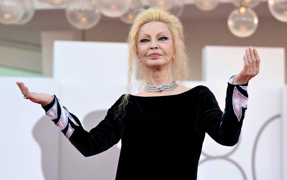 Patty Pravo ha criticato la giovane collega Elodie.