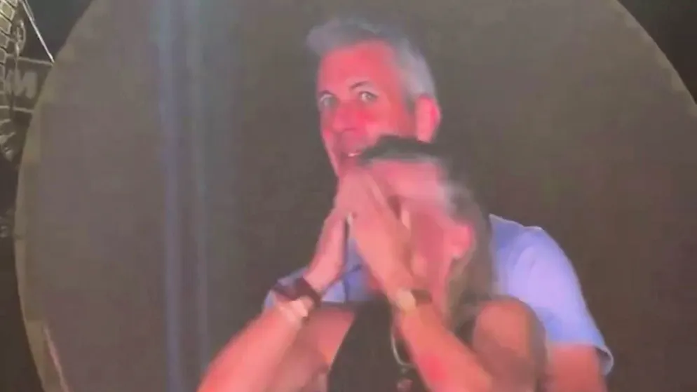 Ecco i meme più divertenti. Dopo le immagini della «Kiss Cam» sul tradimento al concerto dei Coldplay, il web si scatena