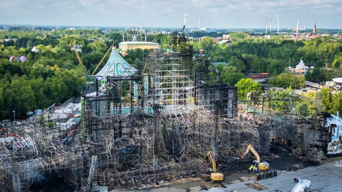 Belgium: Tomorrowland starts with new main stage after fire | blue