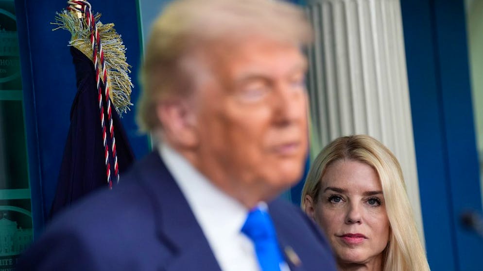 Epstein-Vertraute verlegt. Maxwells Sonderbehandlung «schmeckt nach Vertuschung»