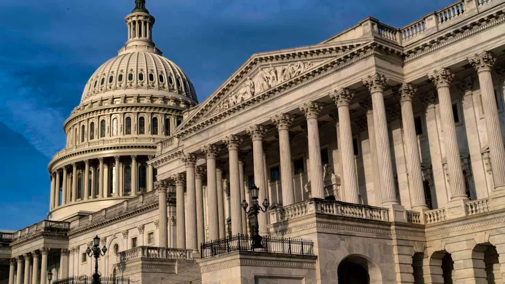 View of the Senate side of the Capitol in the early morning. Photo: J. Scott Applewhite/AP/dpa