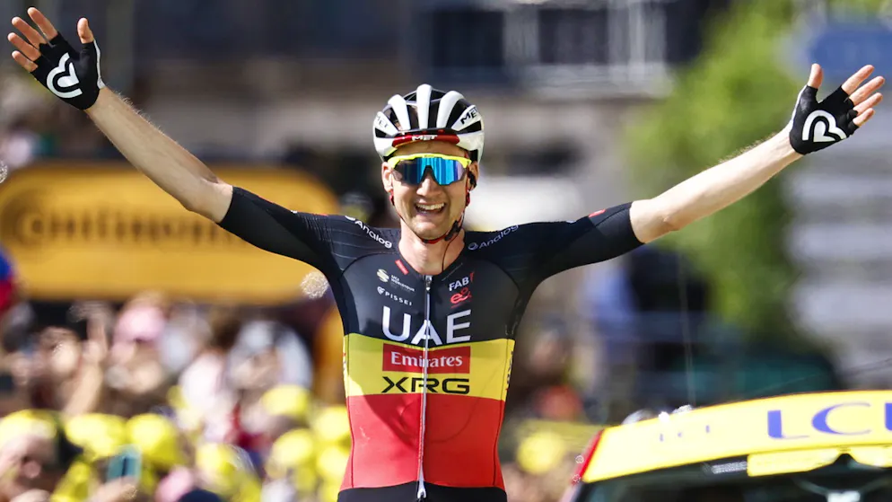 Tour de France. Alaphilippe lève les bras au ciel mais Wellens s’impose avec panache