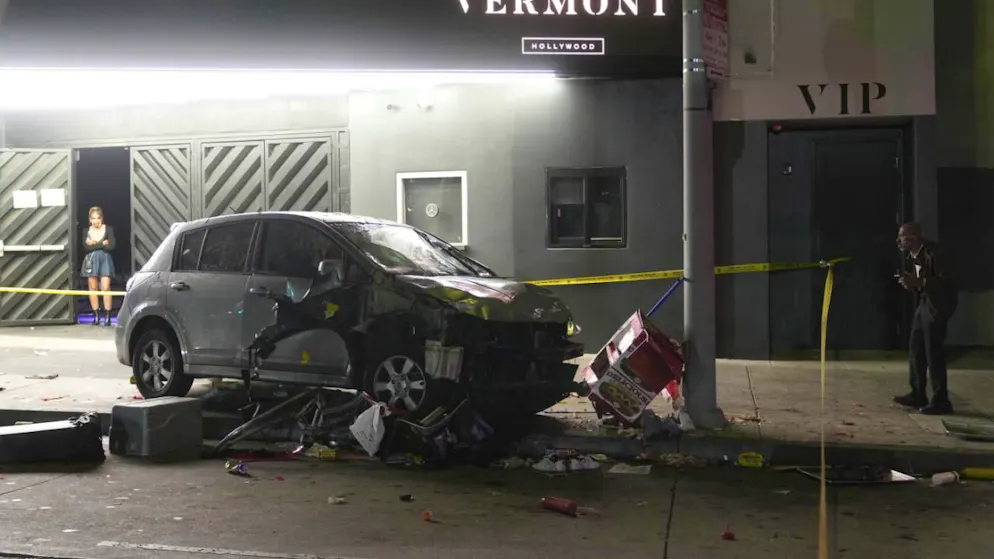 La Nissan Versa con la quale il 29enne ha travolto la folla davanti alla discoteca. (Foto archivio)