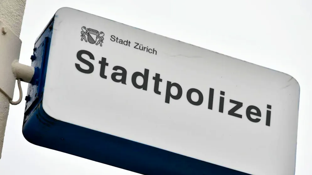 Die Stadtpolizei Zürich konnte einen der beiden Einbrecher festnehmen. (Symbolbild)