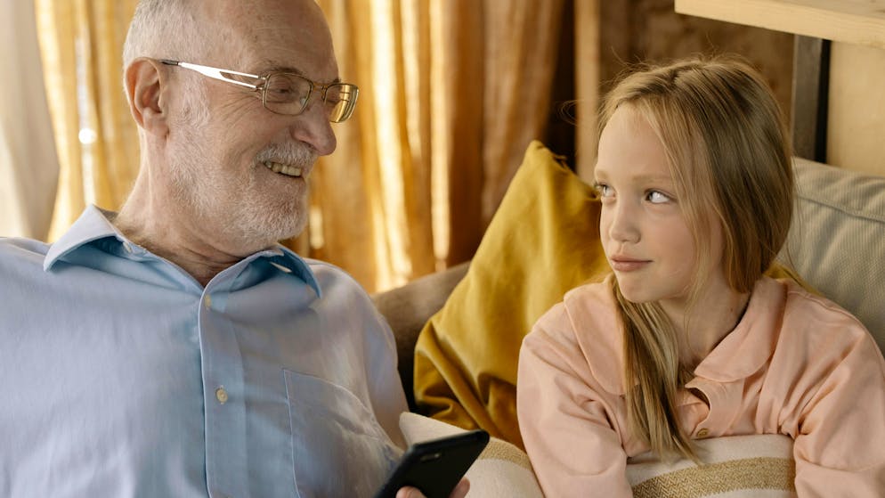 Compétence médiatique. Mon enfant est-il prêt pour son premier téléphone portable ?