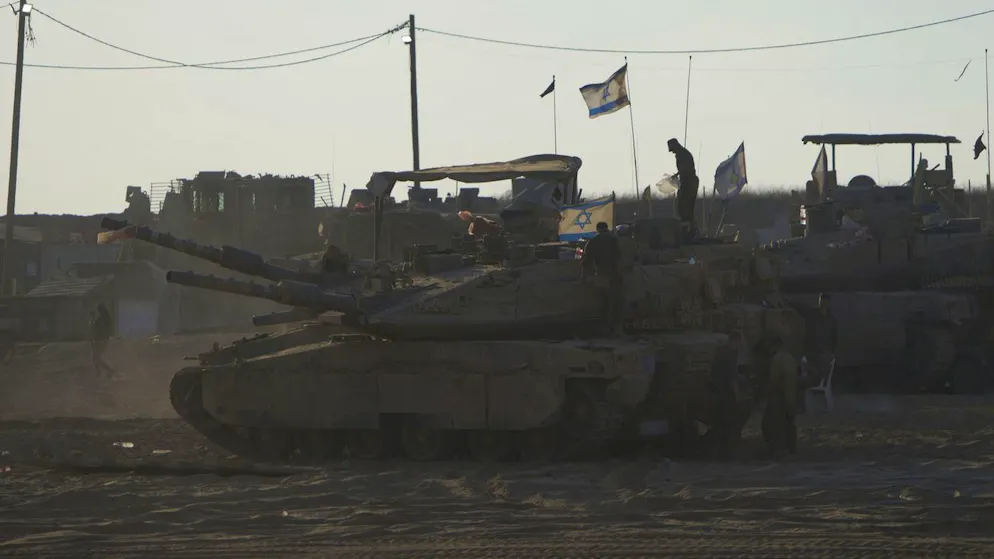 Guerra in Medio Oriente. Israele lancia un'offensiva di terra a Gaza, i tank arrivano a Deir al-Balah