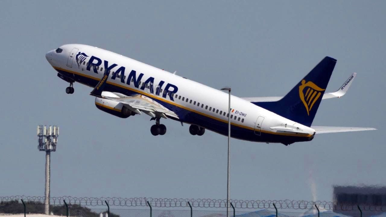 Luftverkehr. Teurere Tickets und gute Ostern: Ryanair verdoppelt Quartalsgewinn