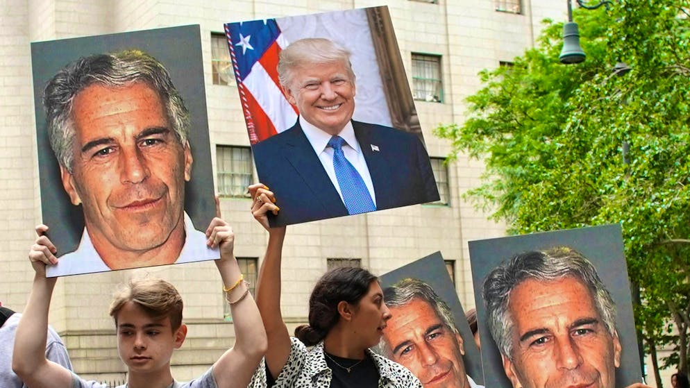 They knew each other, they met: Donald Trump won't be getting rid of the Jeffrey Epstein case any time soon.
