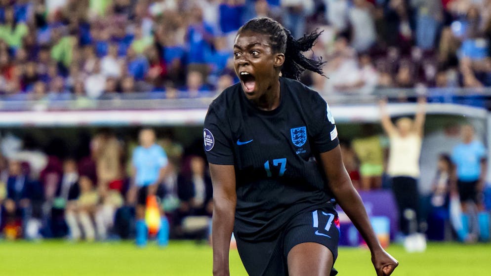 Nächster Krimi: England nach Sieg gegen Italien im EM-Finale - Gallery. Rettet England mit ihrem Tor in die Verlängerung: Michelle Agyemang.