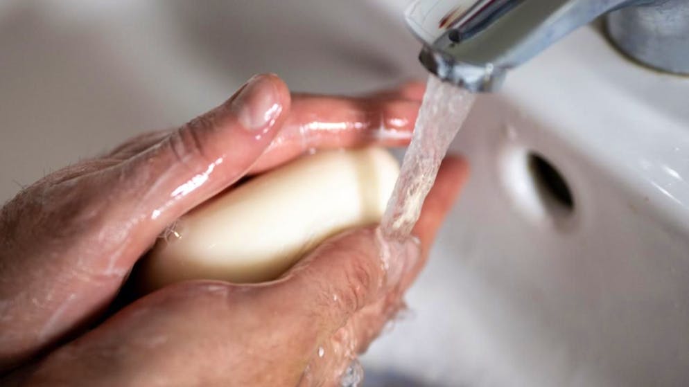 Mangelnde Hygiene. So viele Menschen verzichten in öffentlichen WCs auf das Händewaschen