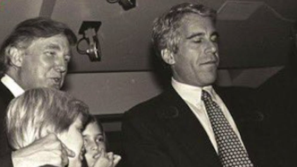 «Niemand hat das je erwähnt». Brisante Epstein-Mails setzen Trump unter Druck – was wusste er wirklich?