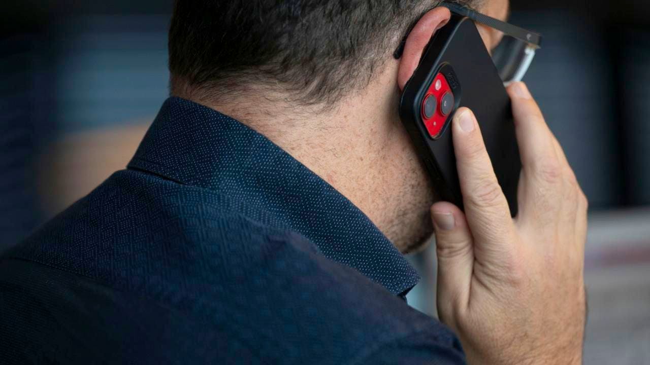 Physik. Schweizer Forscher gewinnen Strom aus der Luft