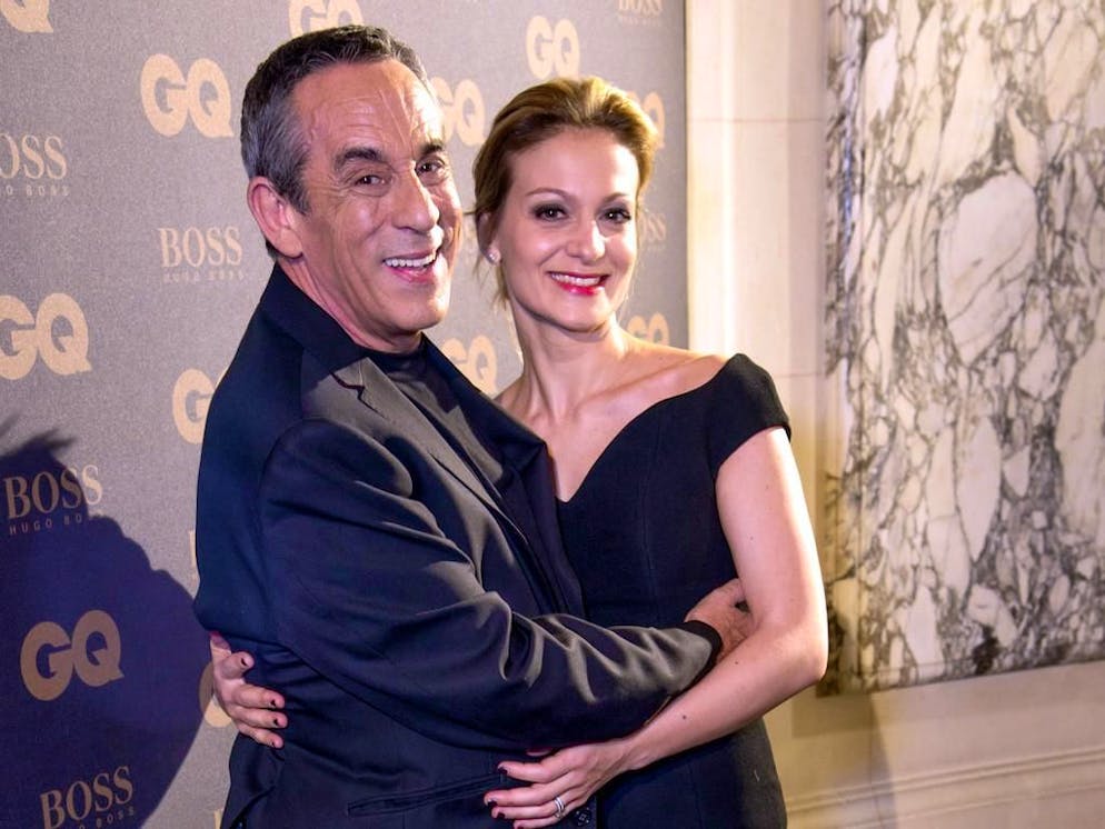 Cái chết của Thierry Ardisson: Audrey Crespo-Mara xúc động trước lời tưởng nhớ tuyệt vời | blue News